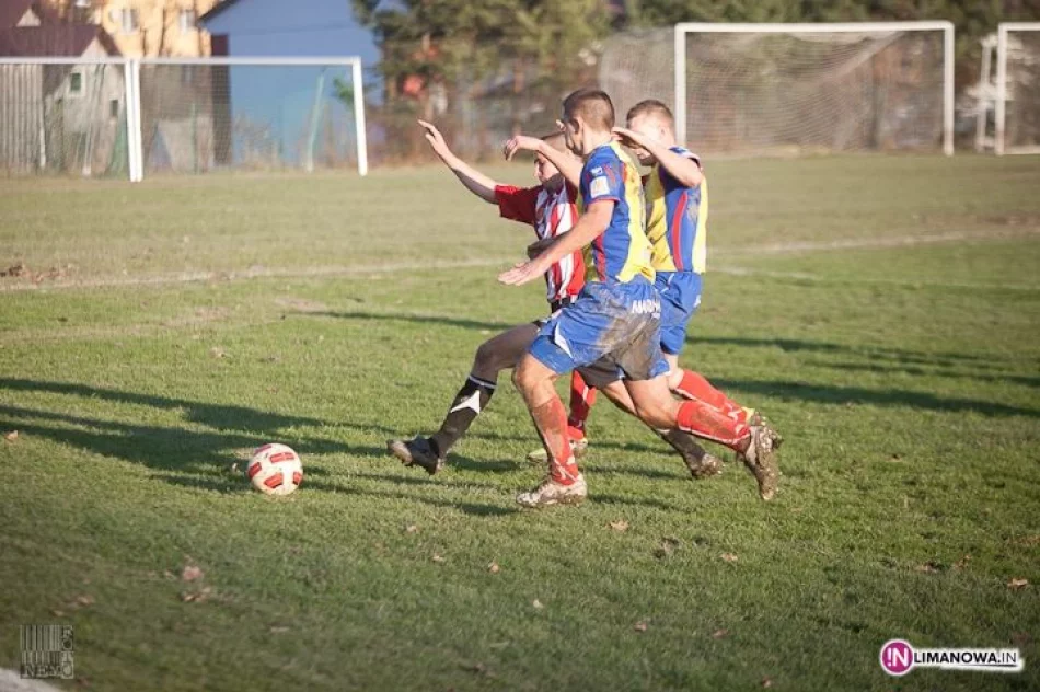 Limanovii Szubryt Limanowa - Beskid Andrychów 2012/2013 - zdjęcie 9