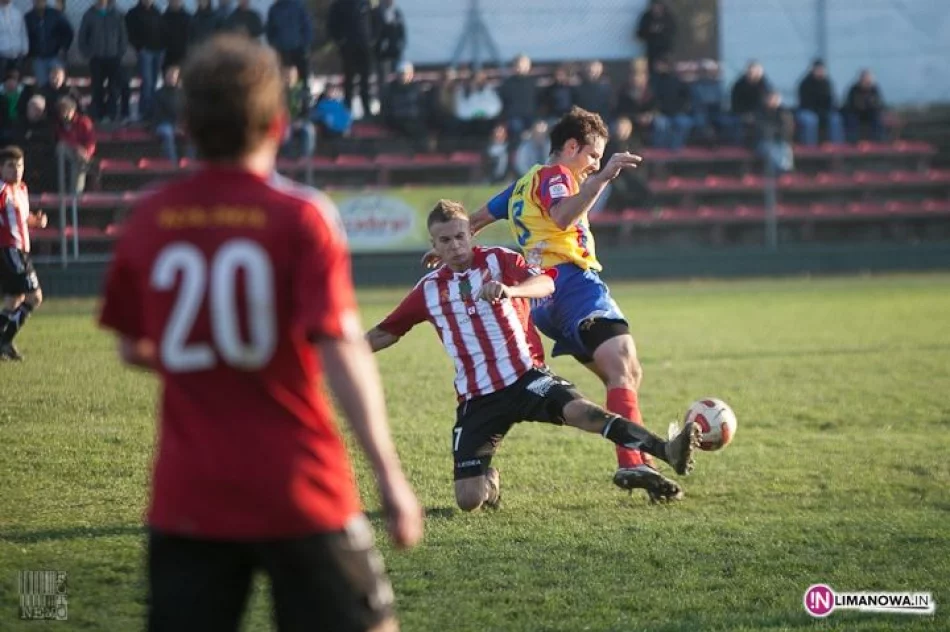 Limanovii Szubryt Limanowa - Beskid Andrychów 2012/2013 - zdjęcie 13