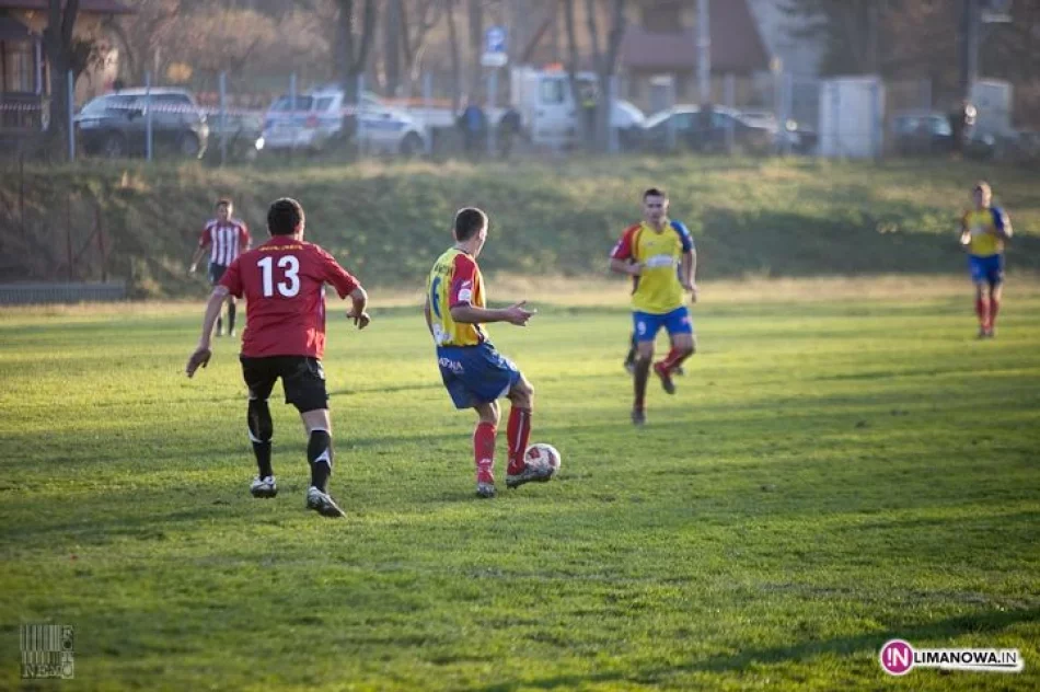Limanovii Szubryt Limanowa - Beskid Andrychów 2012/2013 - zdjęcie 16