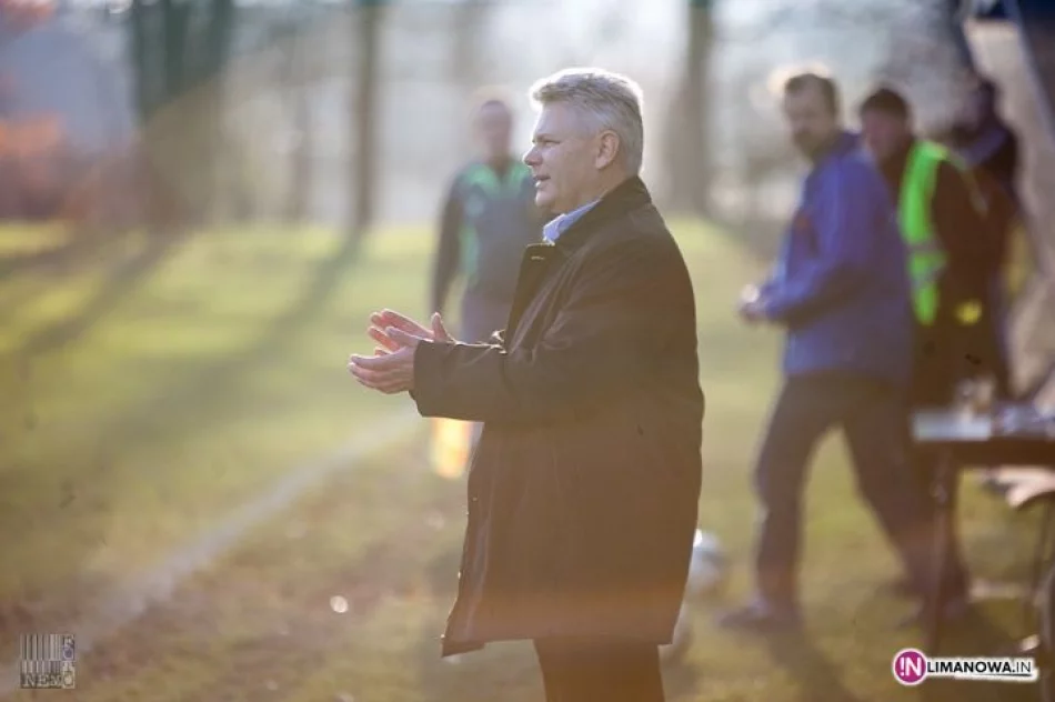 Limanovii Szubryt Limanowa - Beskid Andrychów 2012/2013 - zdjęcie 20