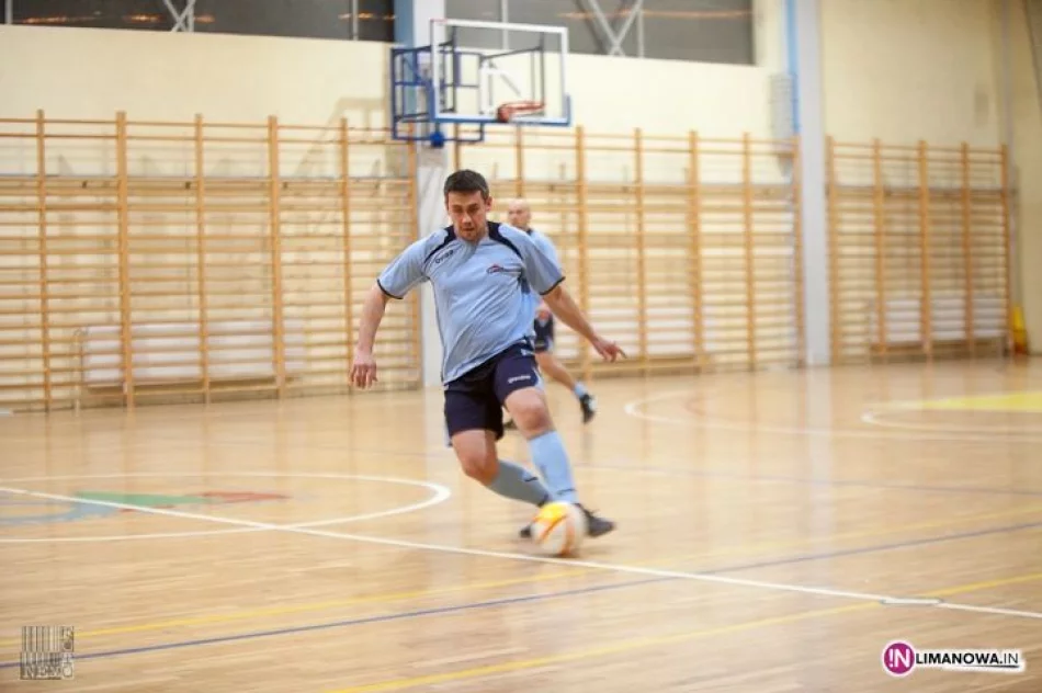 FUTSALIMA - kolejka nr 1 /+30/ - zdjęcie 6