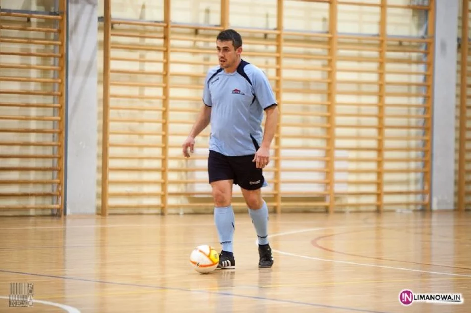FUTSALIMA - kolejka nr 1 /+30/ - zdjęcie 8