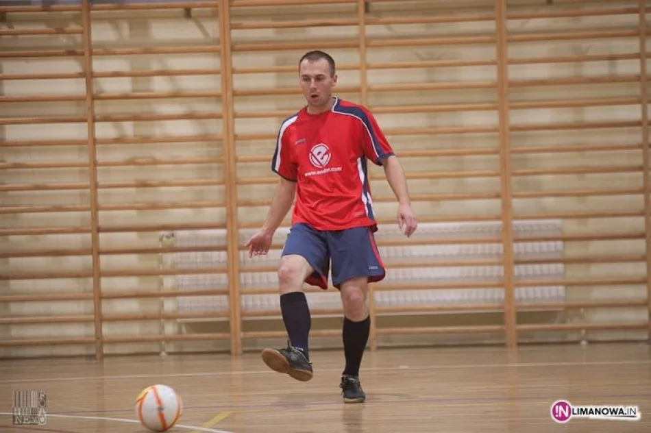 FUTSALIMA - kolejka nr 1 /+30/ - zdjęcie 15