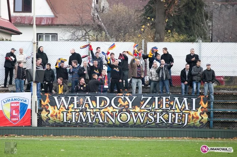 Limanovii Szubryt Limanowa - Wierna Małogoszcz 2012/2013 - zdjęcie 12