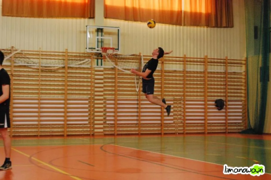 Siatkarska rywalizacja w Słopnicach - zdjęcie 2