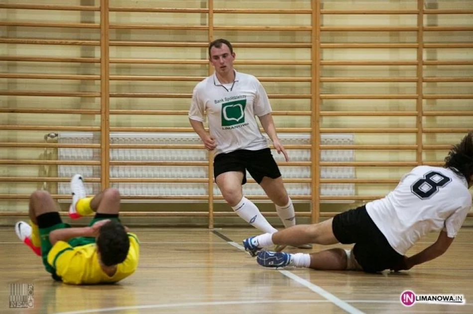 FUTSAL-LIMA - kolejka nr 1 /+16/ - zdjęcie 11