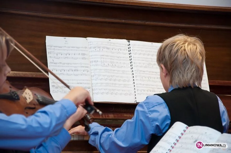 Dzień Nauczyciela w Gminie Tymbark 2012 - zdjęcie 12