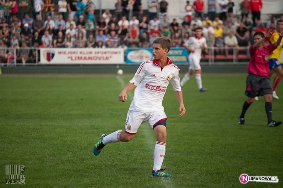 Limanovia  vs. Wisła Kraków "Razem podarujmy NOWE ŻYCIE KAROLKOWI" - zdjęcie 15