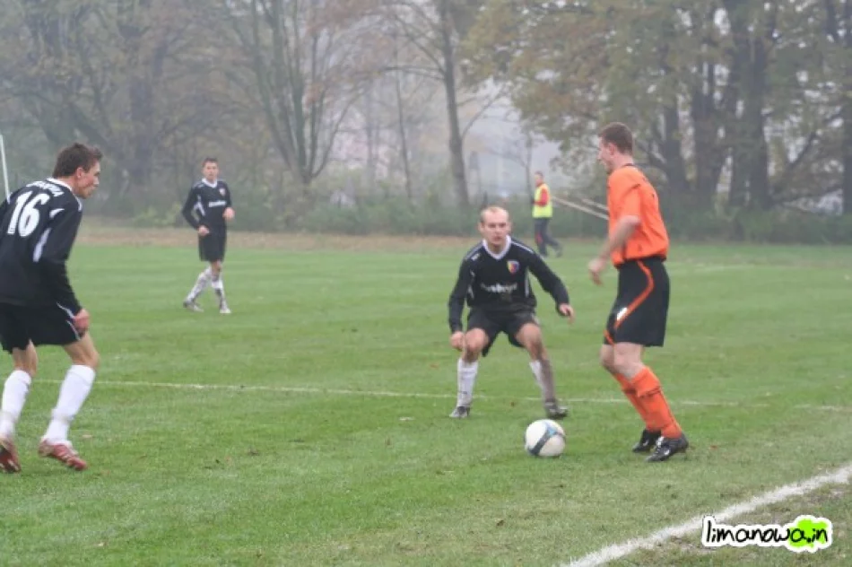 Limanovia coraz niżej w tabeli. Orkan tylko na remis. - zdjęcie 4