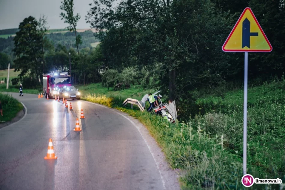 Poważne obrażenia 21-latki, którą wydobywano z pojazdu (wideo) - zdjęcie 4