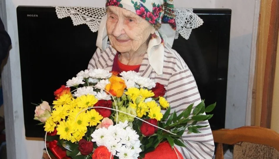 Pani Anna świętowała 101 urodziny - zdjęcie 1