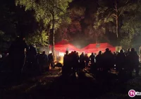 Korab zdobyty nocą - zdjęcie główne