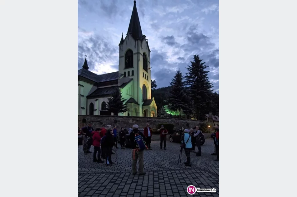 Korab zdobyty nocą - zdjęcie 2