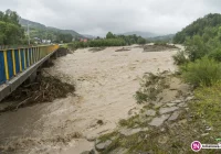 Zniszczone mosty, podmyte drogi i miejscowości odcięte od świata. 220 interwencji straży (aktualizacja) - zdjęcie główne