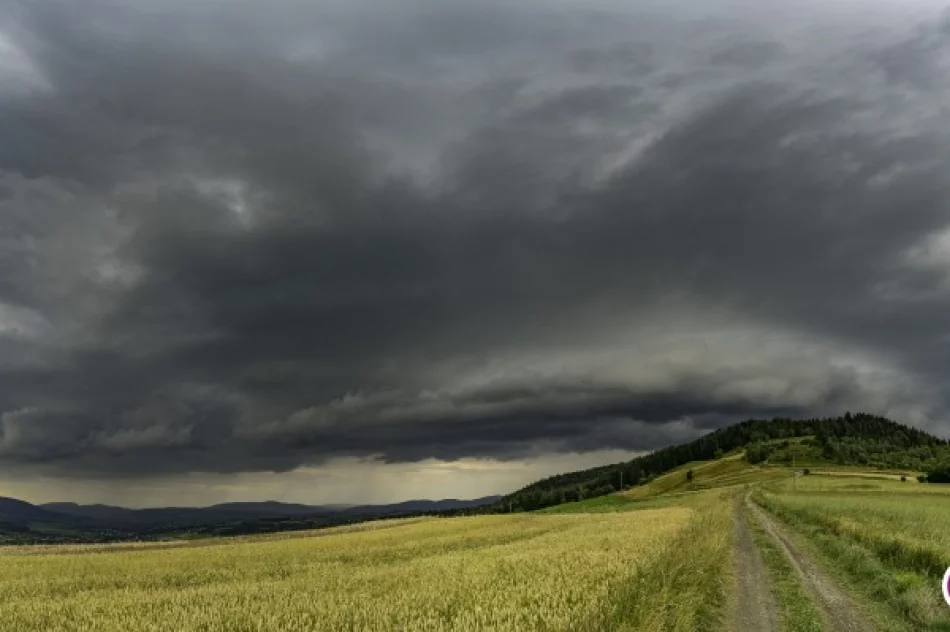 Uwaga: możliwe intensywne opady deszczu, burze i grad - zdjęcie 3