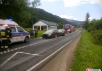 Zderzyły się trzy auta. 81-letnia kobieta trafiła do szpitala - zdjęcie główne