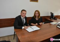 Partnerstwo edukacji i biznesu w „Ekonomie” - zdjęcie główne