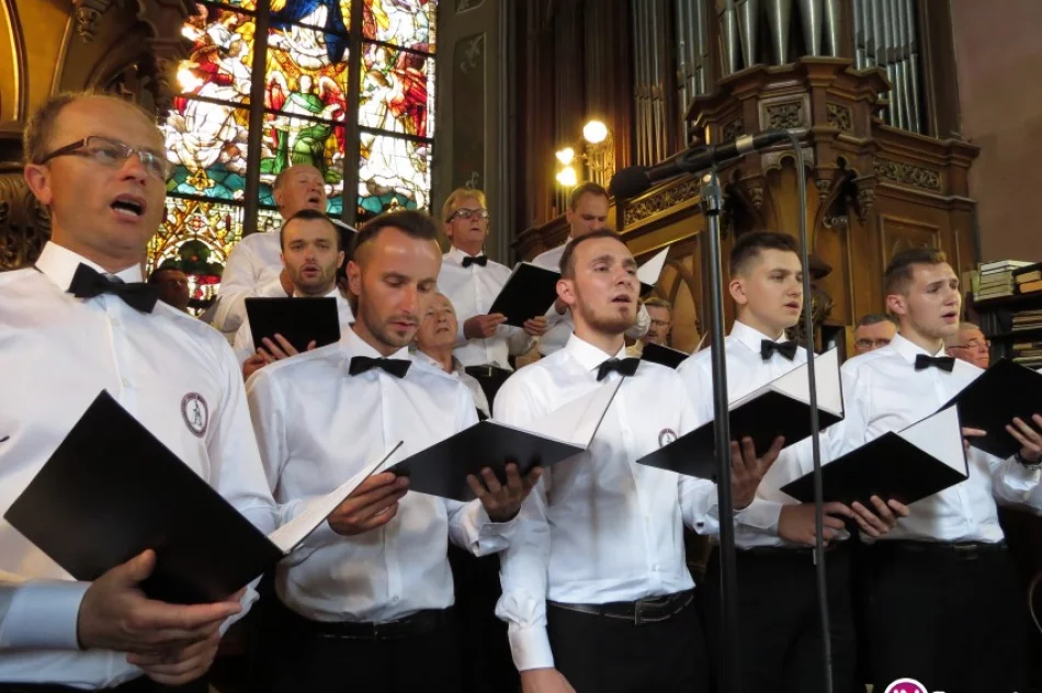 Limanowski chór patriotycznie we Lwowie - zdjęcie 3