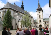 Seniorzy w poszukiwaniu lokalnych atrakcji - zdjęcie główne