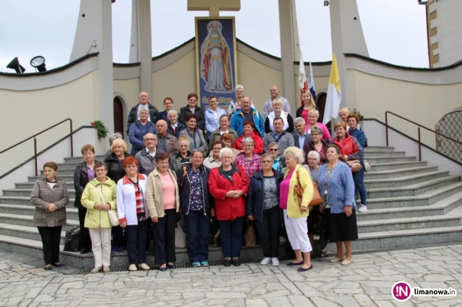 Seniorzy w poszukiwaniu lokalnych atrakcji - zdjęcie 2