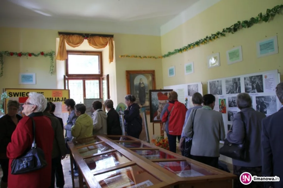 Seniorzy w poszukiwaniu lokalnych atrakcji - zdjęcie 3