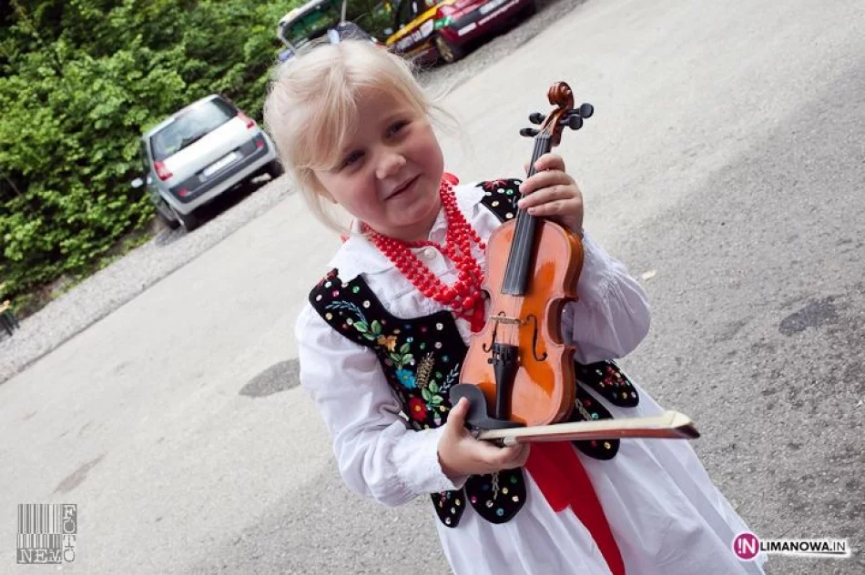 XXII Święto Pieśni, Tańca i Muzyki Ludowej - zdjęcie 9