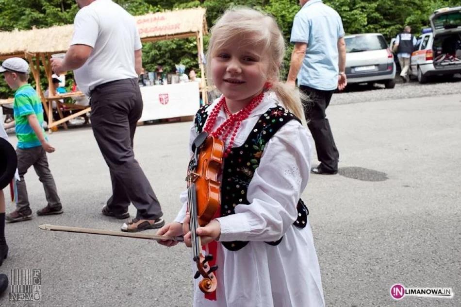 XXII Święto Pieśni, Tańca i Muzyki Ludowej - zdjęcie 10