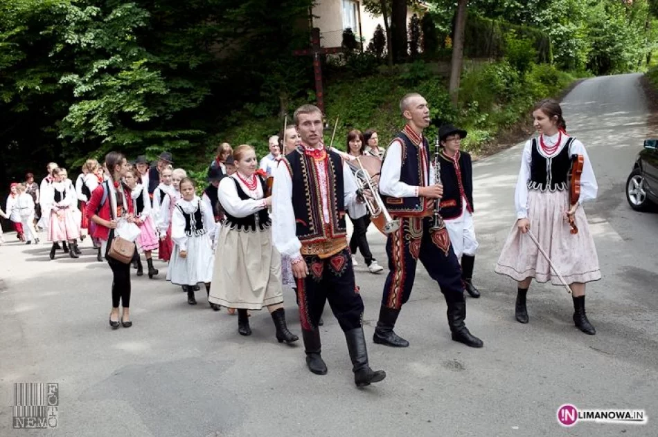 XXII Święto Pieśni, Tańca i Muzyki Ludowej - zdjęcie 11