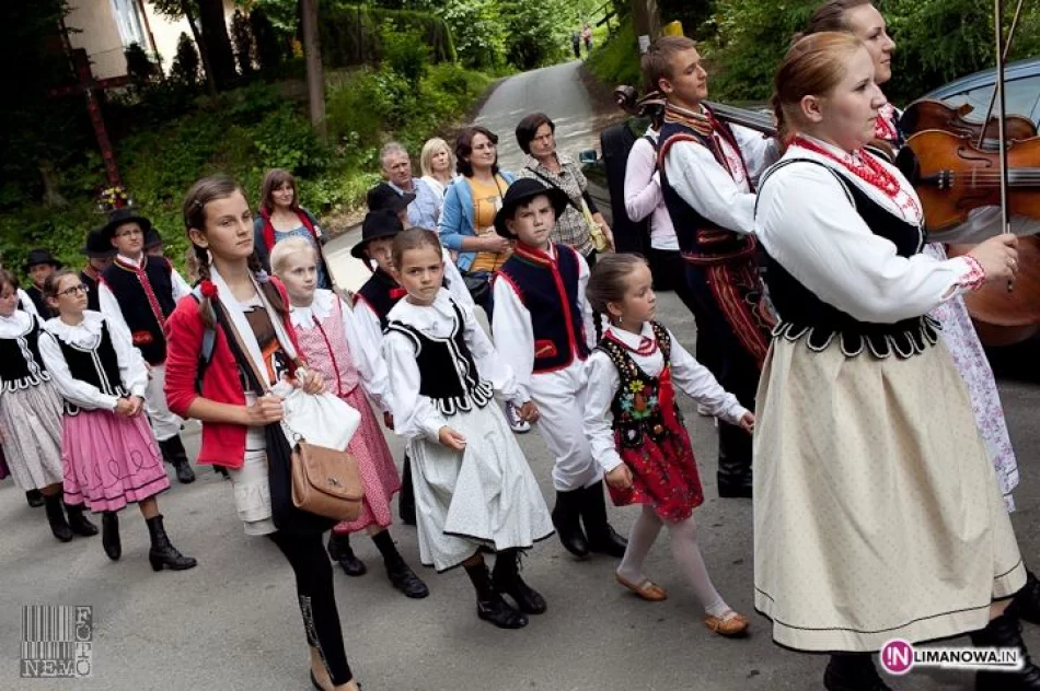 XXII Święto Pieśni, Tańca i Muzyki Ludowej - zdjęcie 12