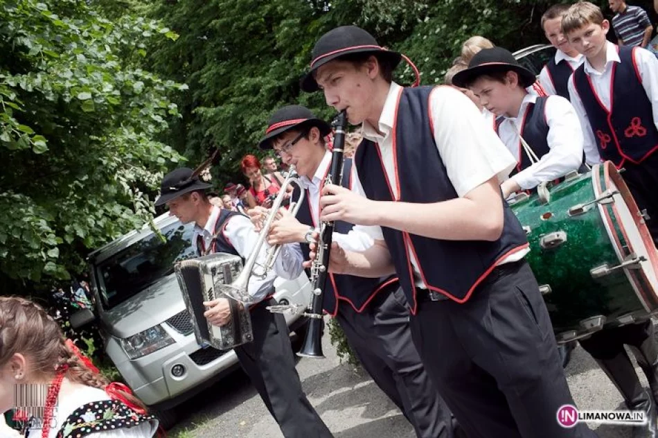 XXII Święto Pieśni, Tańca i Muzyki Ludowej - zdjęcie 17