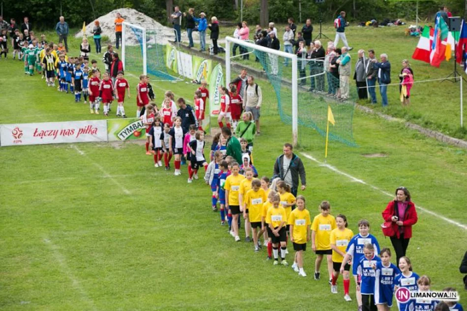 Z podwórka na stadion o Puchar Tymbarku - zdjęcie 15