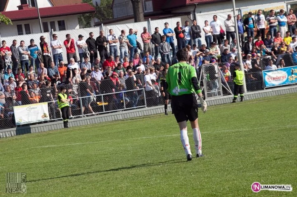 Unia Tarnów remisuje w Limanowej - zdjęcie 16