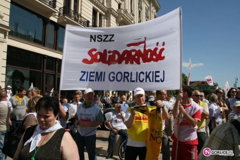 Gorliczanie na pikiecie pod Pałacem Prezydenckim - 24 maj - zdjęcie 6