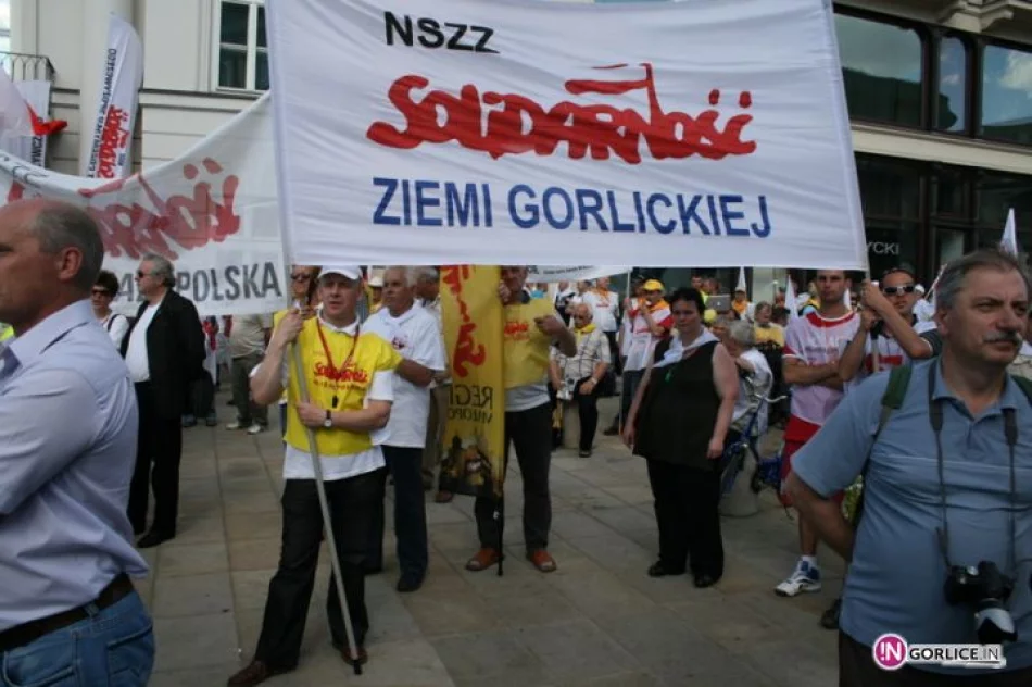 Gorliczanie na pikiecie pod Pałacem Prezydenckim - 24 maj - zdjęcie 8