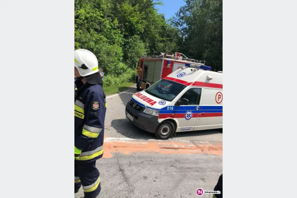 Motocykl zderzył się z samochodem - zdjęcie 3