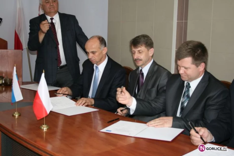 Podpisanie umow na remonty dróg - zdjęcie 3