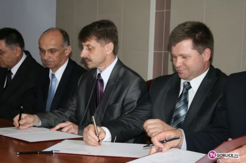 Podpisanie umow na remonty dróg - zdjęcie 5