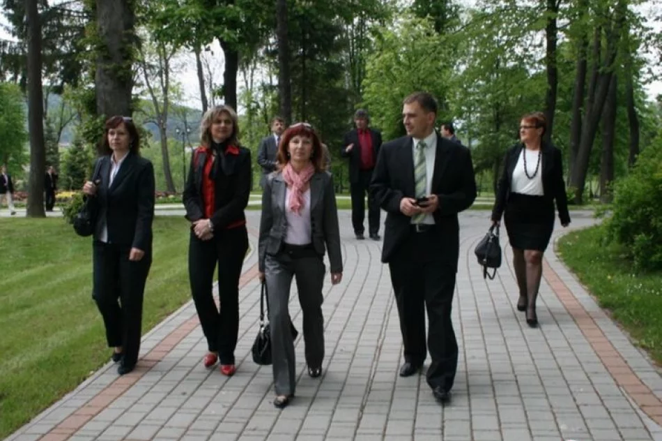 Podpisanie umow na remonty dróg - zdjęcie 10