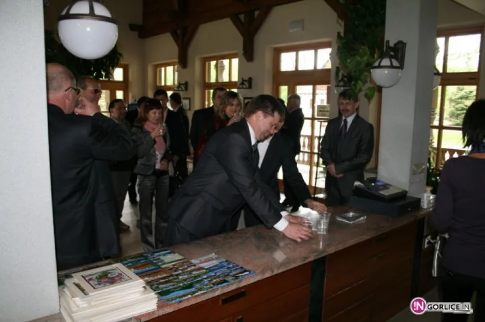 Podpisanie umow na remonty dróg - zdjęcie 13