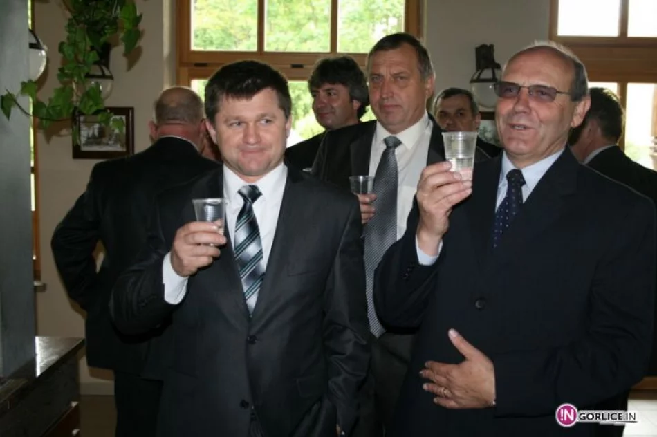 Podpisanie umow na remonty dróg - zdjęcie 15