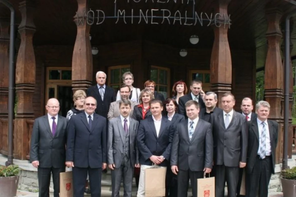 Podpisanie umow na remonty dróg - zdjęcie 17