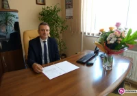 Piotr Stach urzęduje już w fotelu wójta - zdjęcie główne