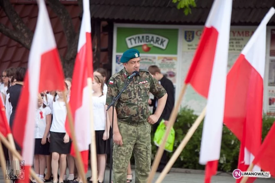 Obchody 3 maja 2012  w Tymbarku - zdjęcie 2