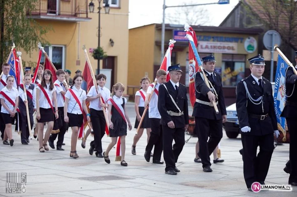 Obchody 3 maja 2012  w Tymbarku - zdjęcie 6