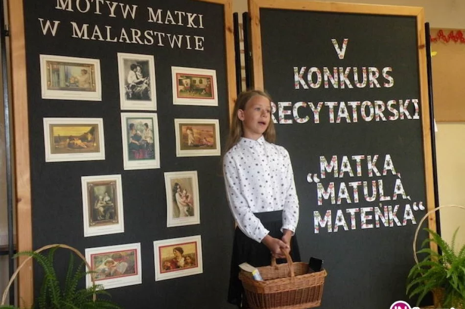 V międzyszkolny konkurs recytatorski  „Matka, matula, mateńka” - zdjęcie 2