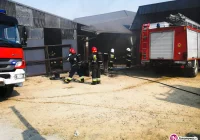 Pożar farby w zakładzie produkcyjnym - zdjęcie główne