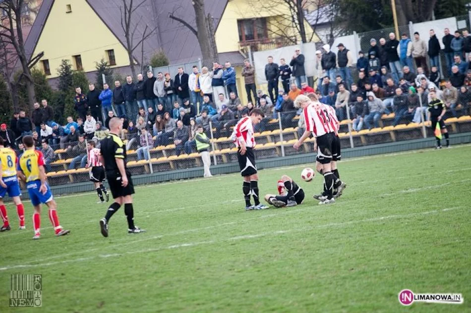 Limanovia pokonała Beskid Andrychów - zdjęcie 12