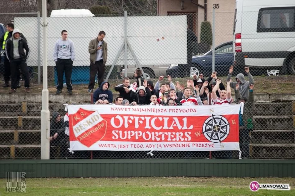 Limanovia pokonała Beskid Andrychów - zdjęcie 17