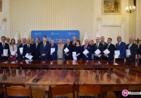 Promesa dla gminy na remont dróg i dodatkowe środki na odbudowę mostu dla powiatu - zdjęcie główne