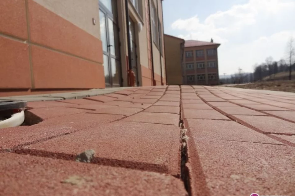 Nowe otoczenie nowej hali sportowej - zdjęcie 12